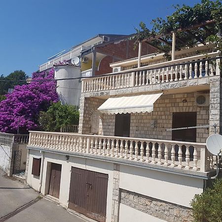 Apartments Grispolis Тиват Экстерьер фото
