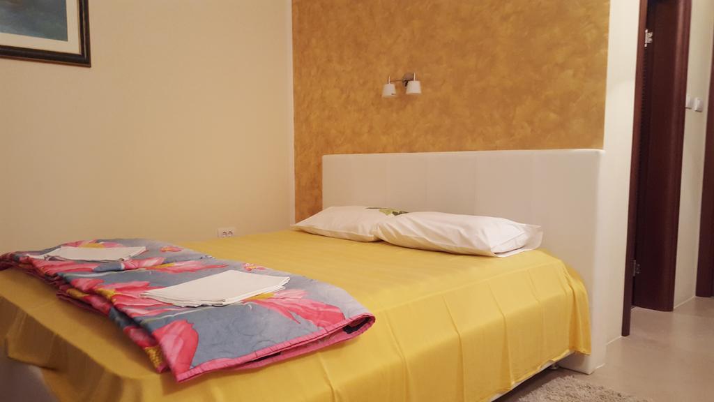 Apartments Grispolis Тиват Экстерьер фото