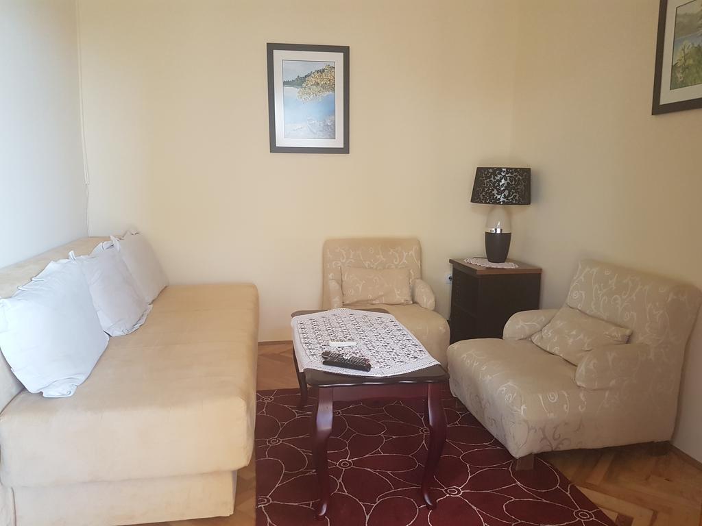 Apartments Grispolis Тиват Экстерьер фото