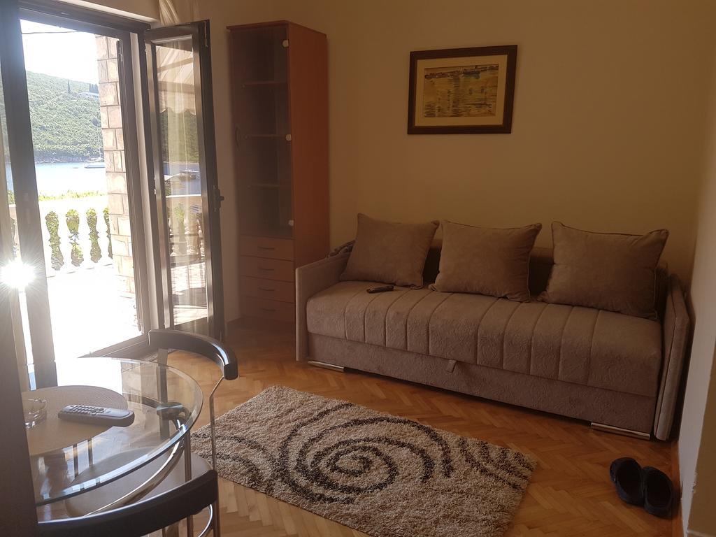 Apartments Grispolis Тиват Экстерьер фото