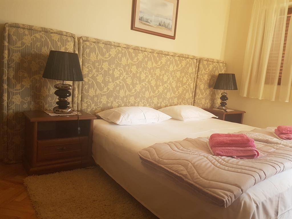 Apartments Grispolis Тиват Экстерьер фото